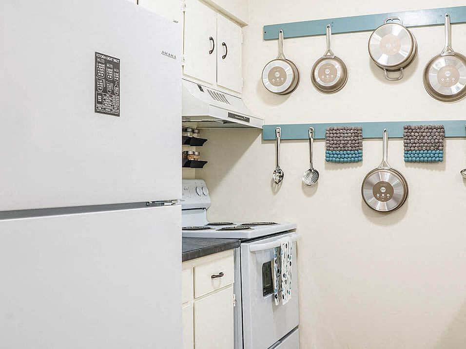Fully-Equipped Kitchen with Appliances