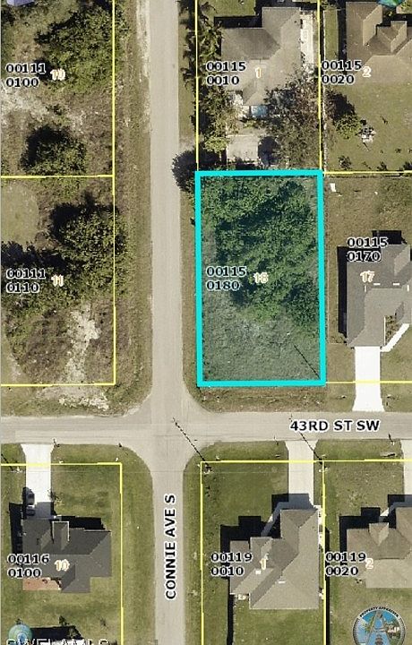 2nd image of 2518 43rd St SW