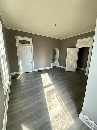 48 E Mechanic St #4 Photo 1