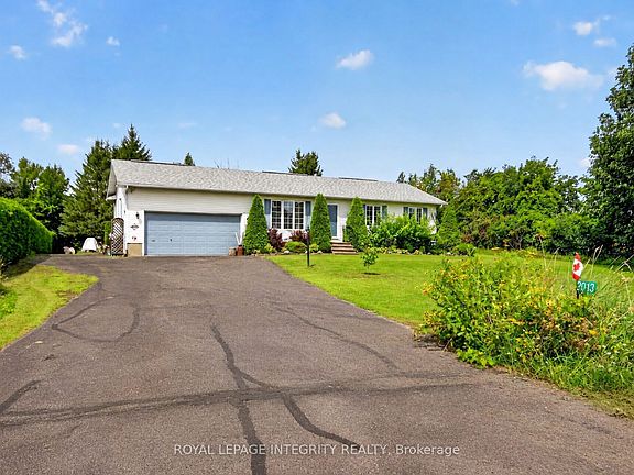 3rd image of 2913 Danbury Way
