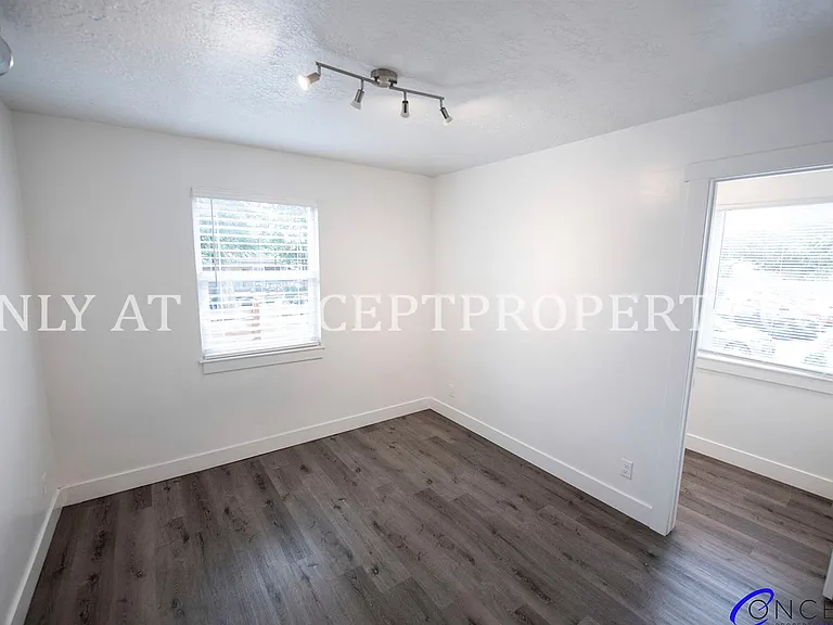 2740 S 1300 E — Photo 65