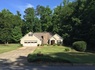 130 McIntosh Estates Dr, Sharpsburg, GA 30277