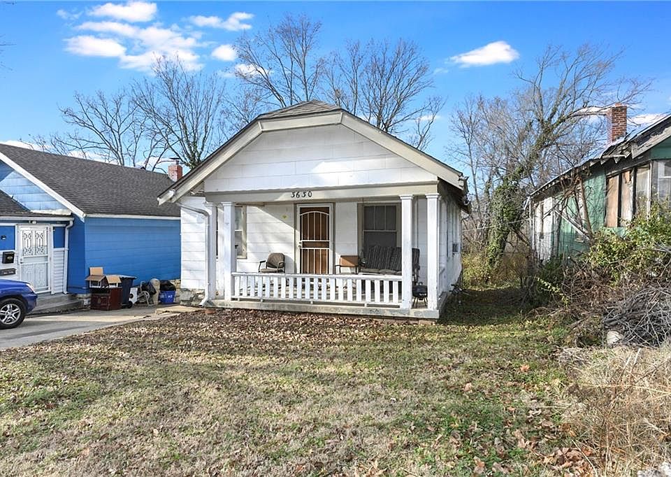 1st image of 3630 Jackson Ave