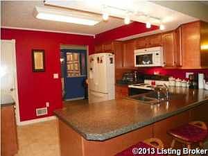 3rd image of 8712 Windsor View Dr