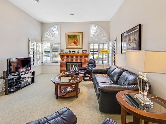 4th image of 13047 Camino Ramillette