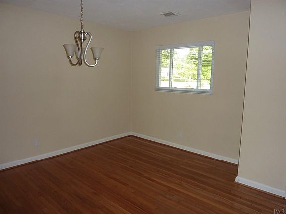 5th image of 1801 Peyton Dr