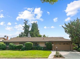 9034 Plaza Park Dr, Elk Grove, CA 95624