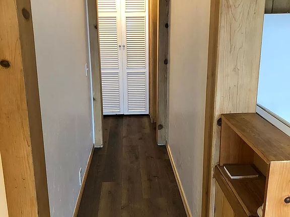 2nd image of 267 Lower Cliff Dr