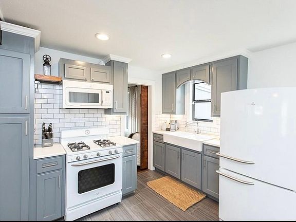 Newly remodeled kitchen with new appliances