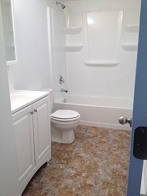 4th image of 1500 McDonald Ave APT 40