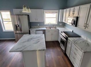 317 Vine St, Belleville, WI 53508