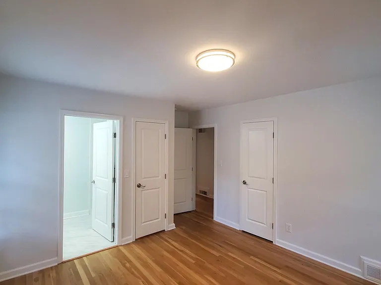 508 Allen Rd NE — Photo 8