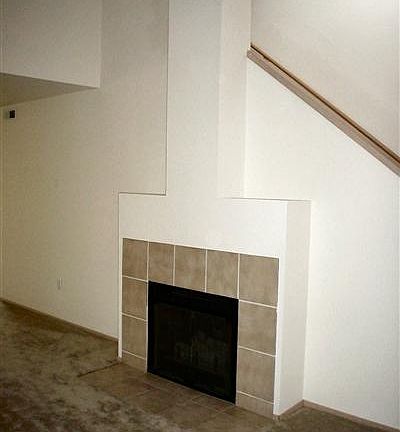 3rd image of 1330 NW Slate Ln