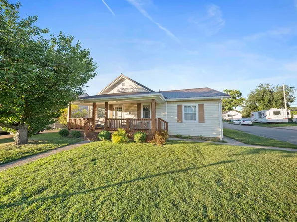 2555 S 7th St, Ironton, OH 45638