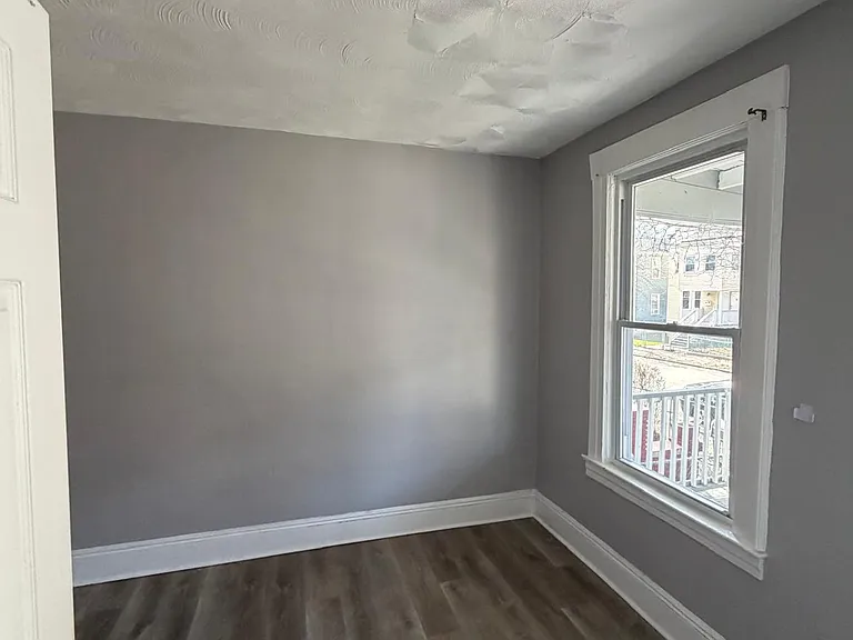 488 Norwood St #A — Photo 11