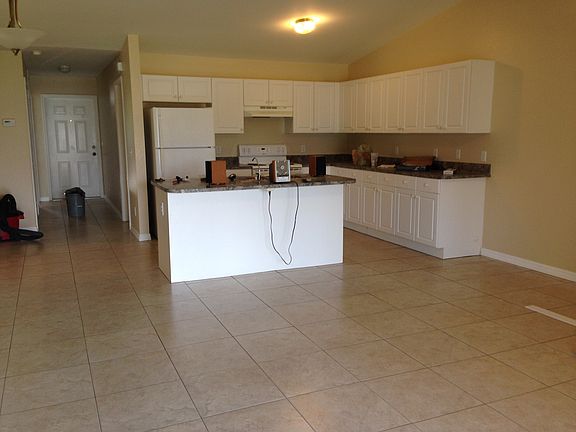 3rd image of 4503 Douglas Ln