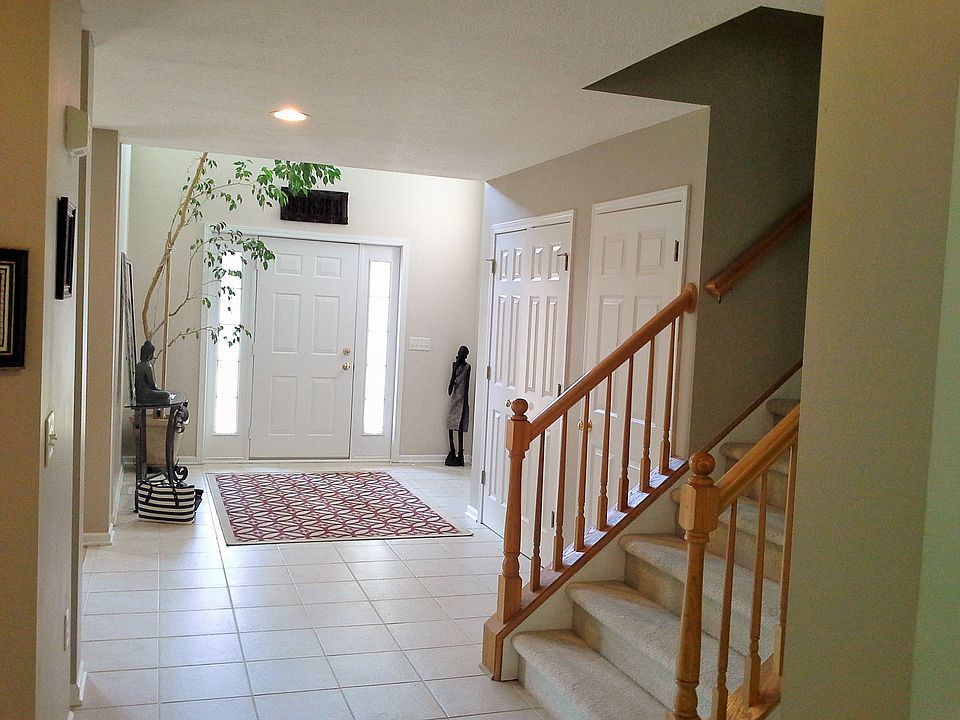 1st image of 69 Diamond Blvd