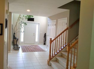 69 Diamond Blvd, Streetsboro, OH 44241