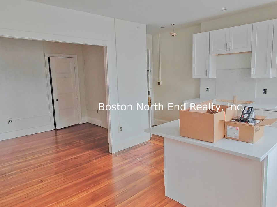 Kitchen & Living Room
