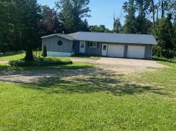 5561 Oak Ln, Cassville, WI 53806