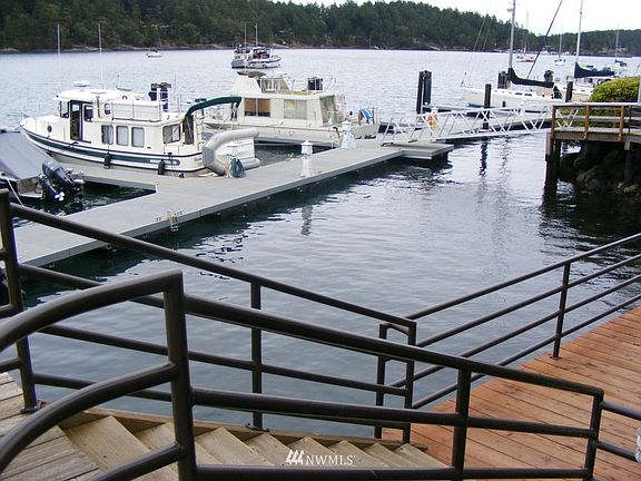 3rd image of 26 Cannery Village Marina #26