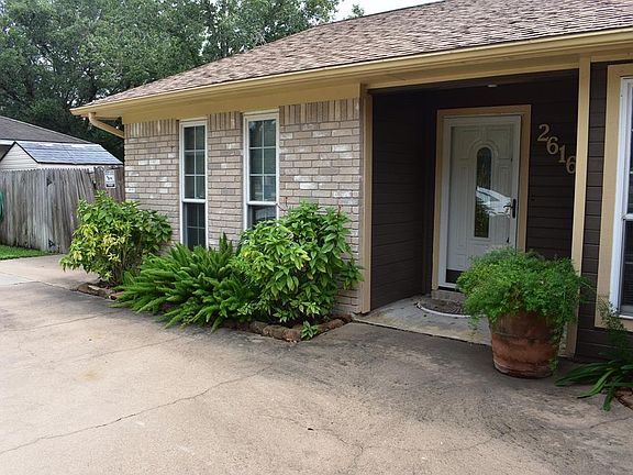5th image of 2616 Golden Ave