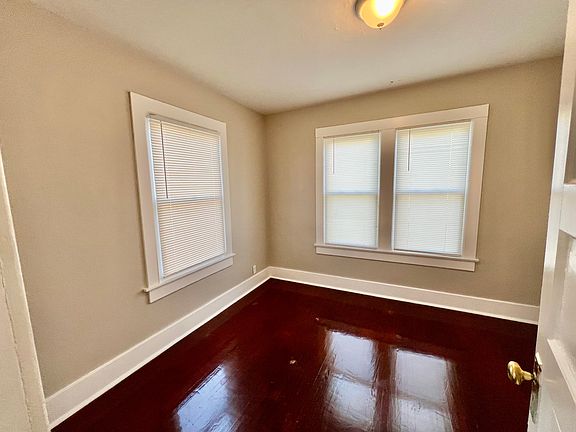 4th image of 208 W Tenny Ave APT 1