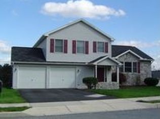 4 Fortuna Ln, Enola, PA 17025