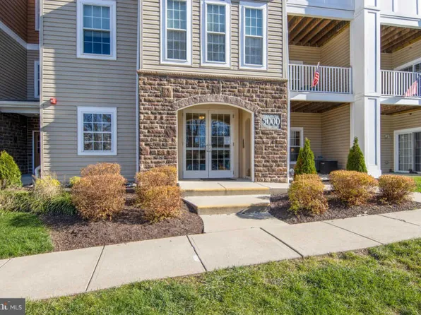 5000 Village Way #5202, Boothwyn, PA 19061