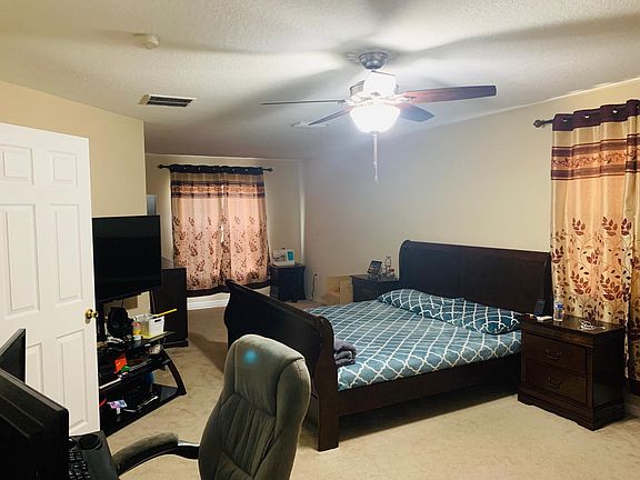 4th image of 8841 Royal Enclave Blvd #1