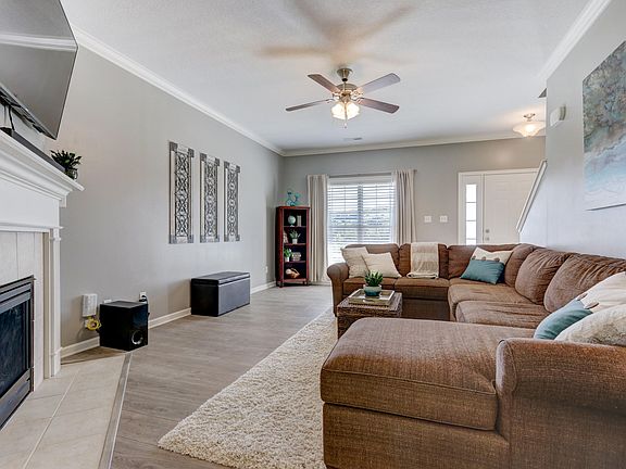 5th image of 2801 Hopscotch Ln
