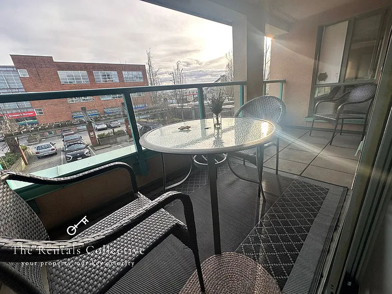 223 Mountain Hwy #203 — Photo 13