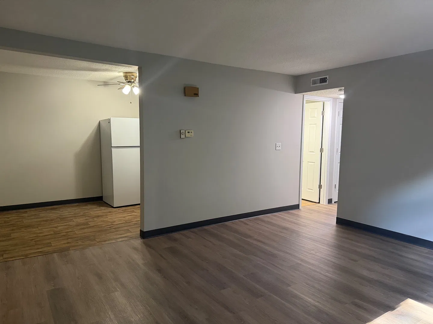 2070 W Washington St — Photo 2