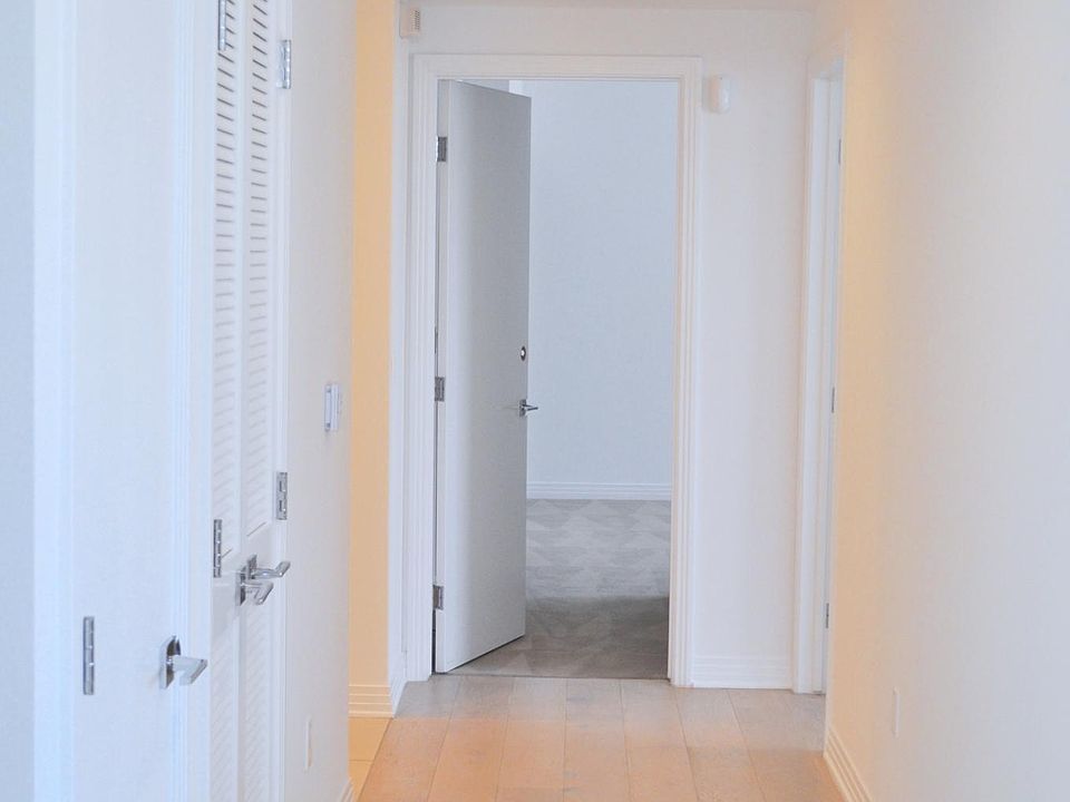 Airy Hallways Oak Wood Floors