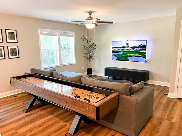 855 S Henley St, Southern Pines, NC 28387