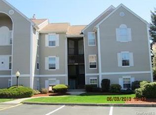 1145 Washington Grn, New Windsor, NY 12553