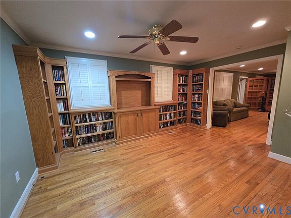 5th image of 8709 Weldon Dr