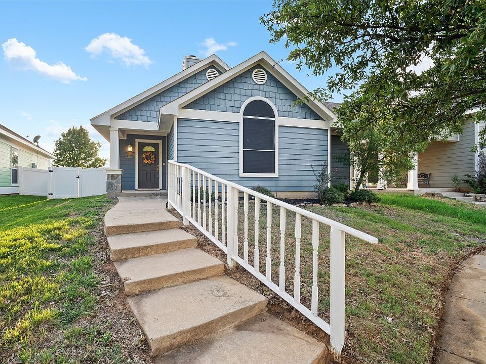 1425 Devonshire Dr, Aubrey, TX 76227 Zillow