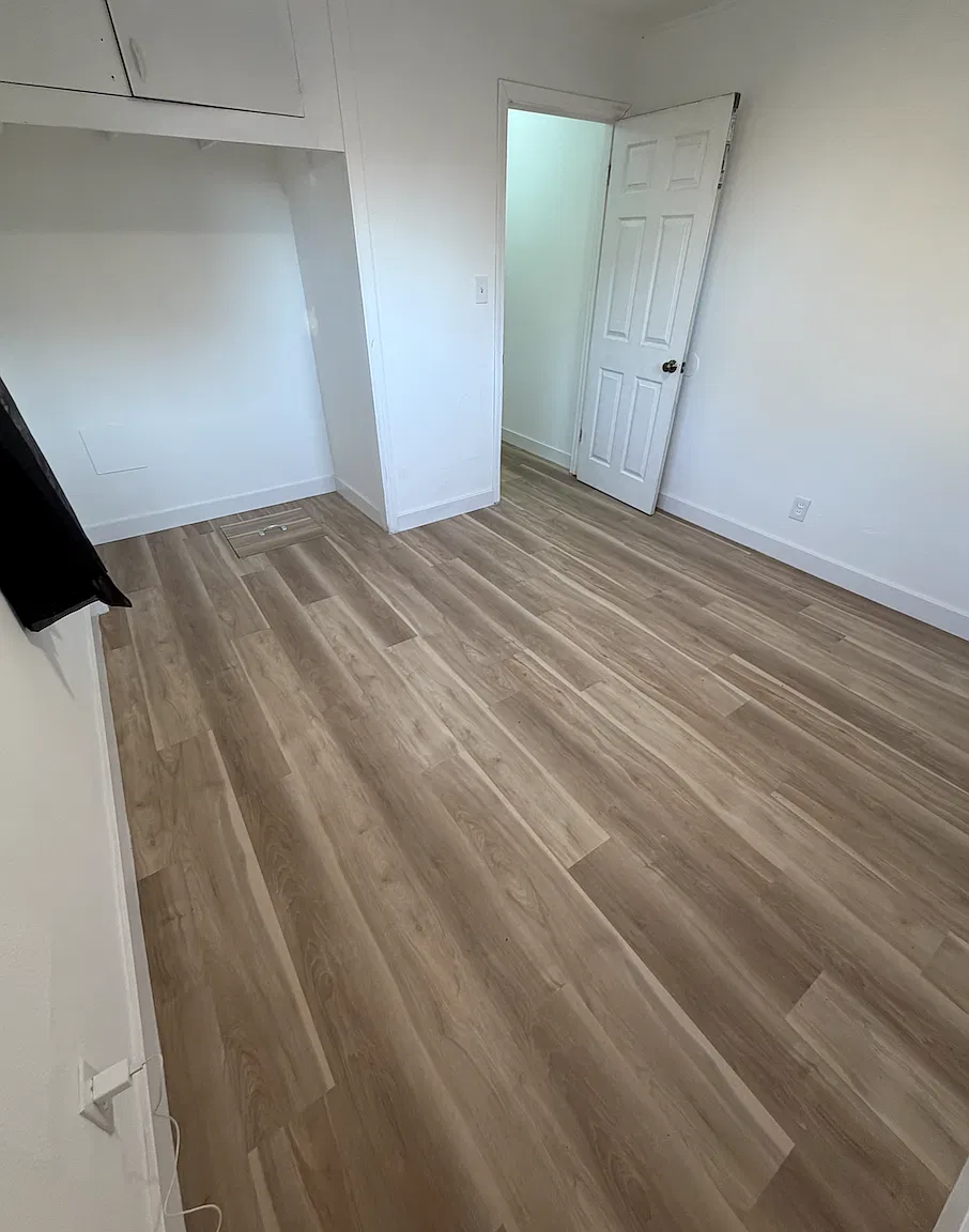 3 bed, 1104 sqft, $1,700 — Photo 2