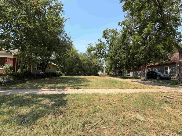 234 S Phillips Ave, Salina, KS 67401