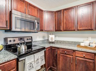 935 Alysheba Rd #2225-229, Shakopee, MN 55379