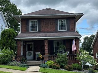 40 S 3rd St, Sharpsville, PA