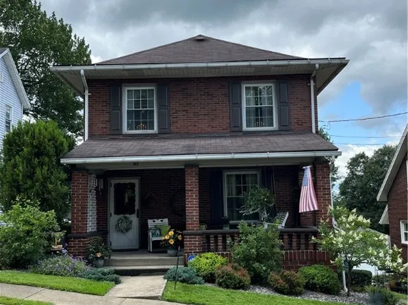 40 S 3rd St, Sharpsville, PA 16150