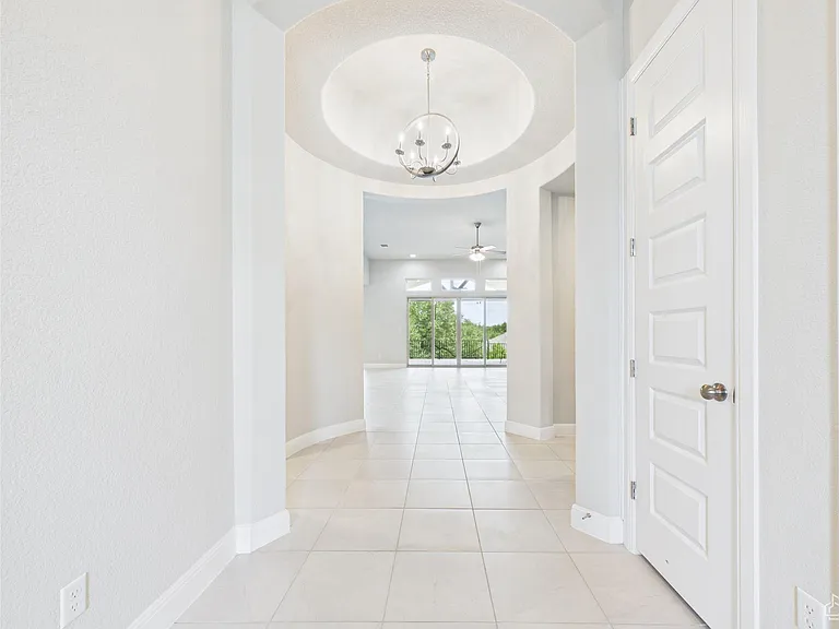 111 Tabago Ct — Photo 2