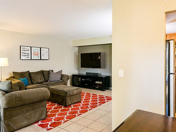 2nd image of 2232 W Lindner Ave Unit 38