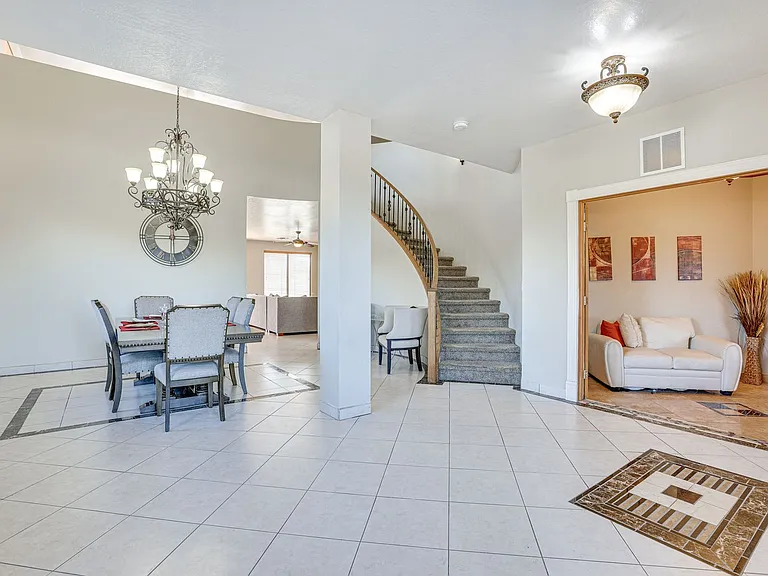 2907 W Carson Rd #ID1546312P — Photo 9