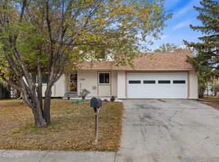 3000 Watsabaugh Dr, Gillette, WY 82718