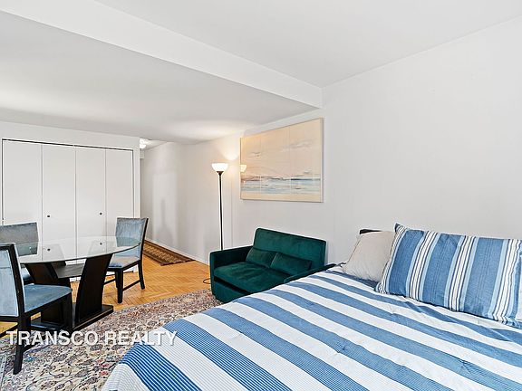 2nd image of 106 Central Park S APT 14D