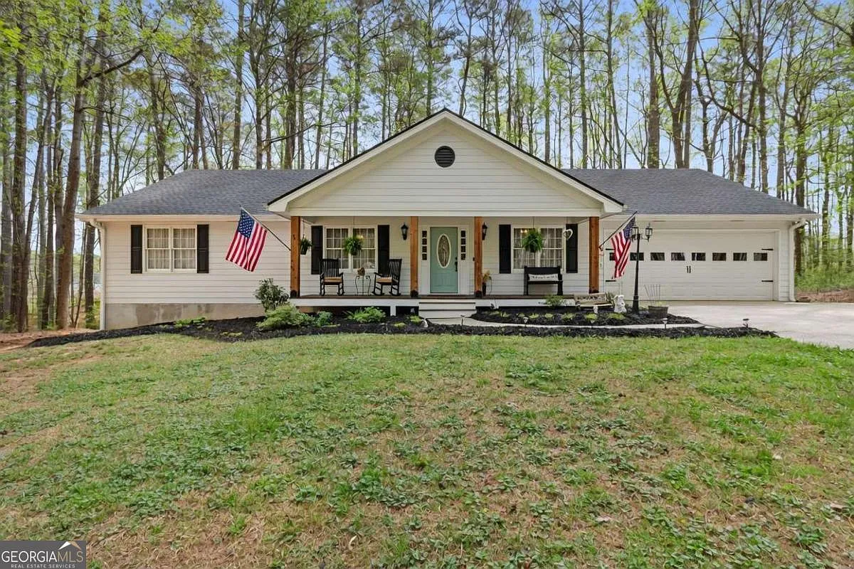 3560 Daylon Dr photo 1