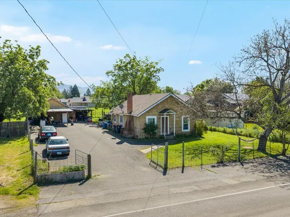 849 Cherry St, Medford, OR 97501